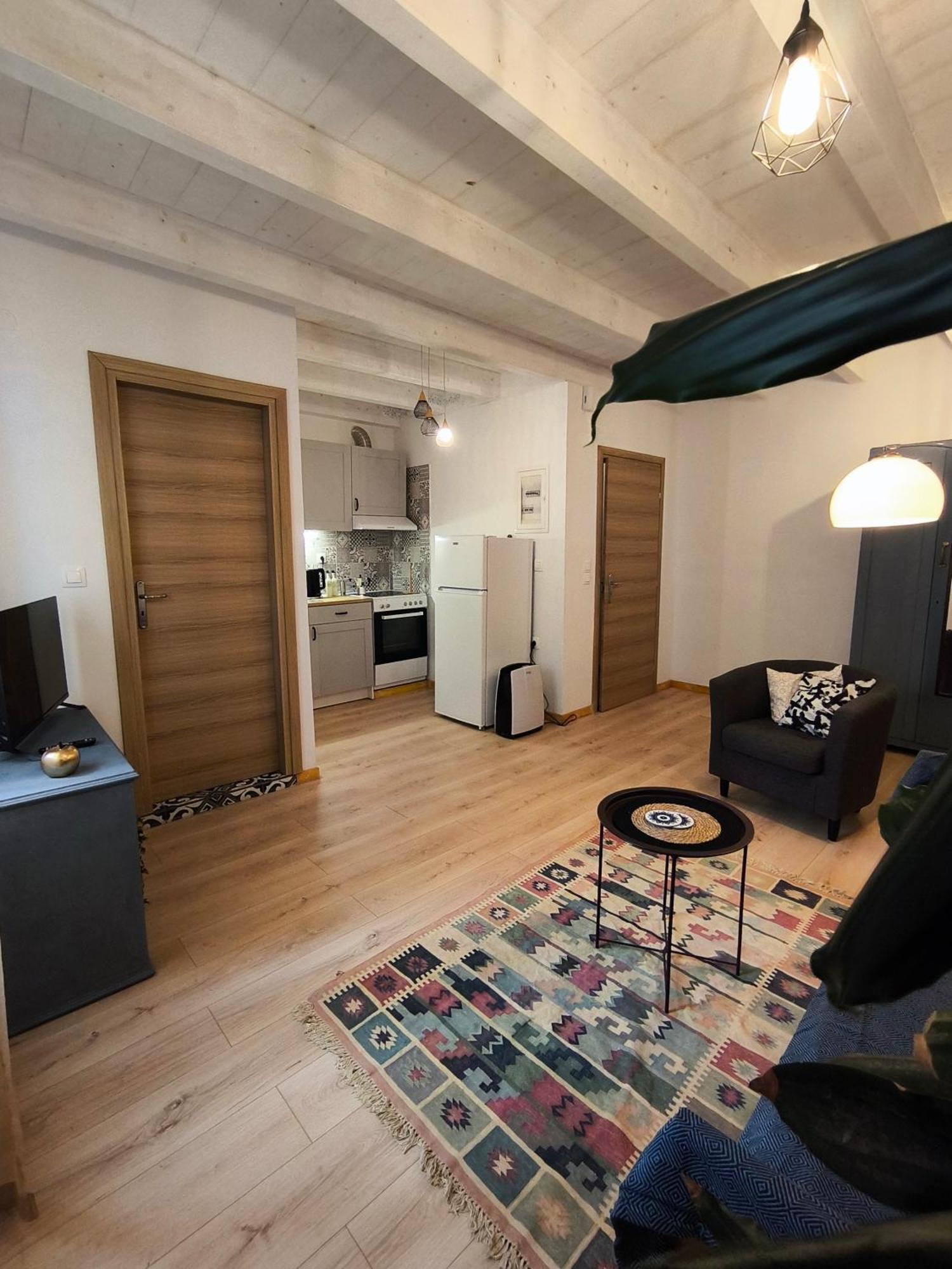 Dafnis Apartment Corfu Town Экстерьер фото